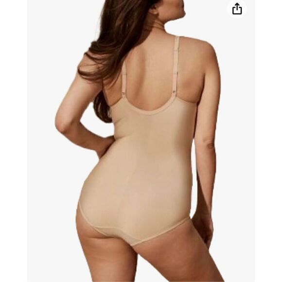 Bali Firm-Control Ultra-Light Body Shaper with Lace, Built-In Underwire Bra - Picture 2 of 6